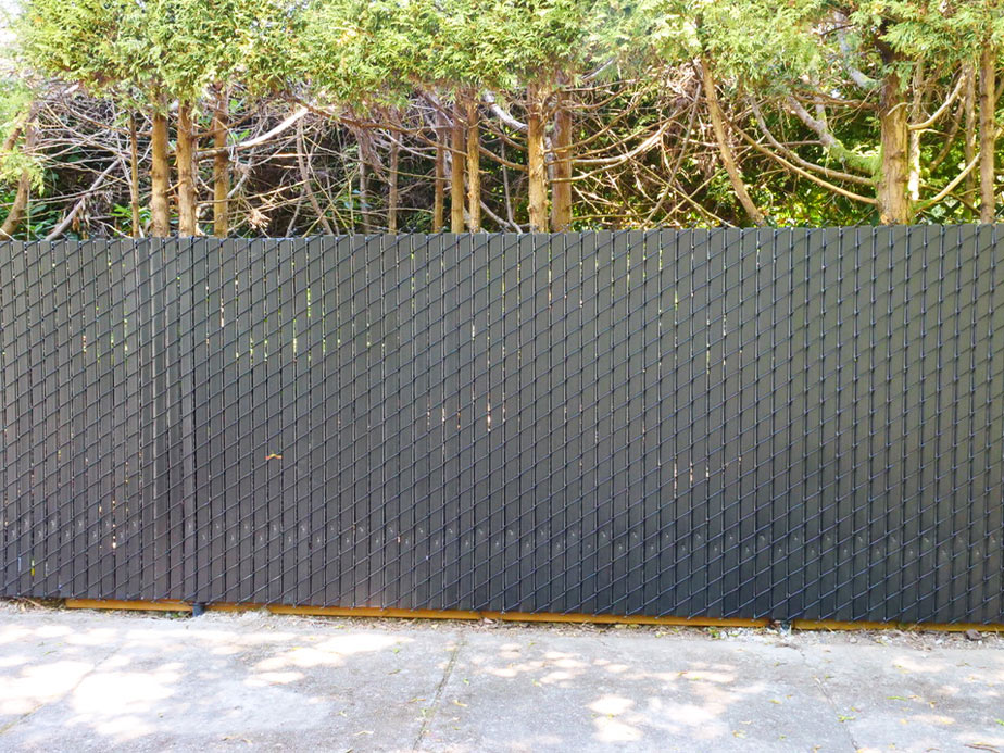 Lynden Washington commercial fencing company